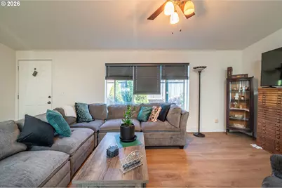 130 S 11th St, Lakeside, OR 97449 - Photo 24