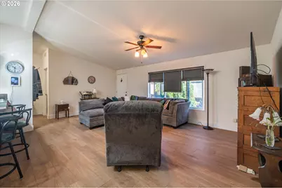130 S 11th St, Lakeside, OR 97449 - Photo 18