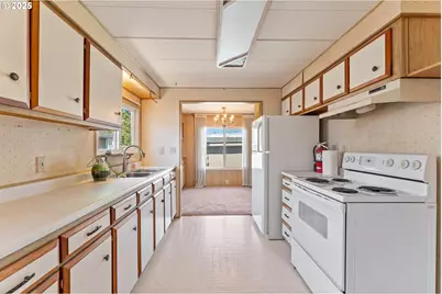 2681 SE River Rd #8, Hillsboro, OR 97123 - Photo 12