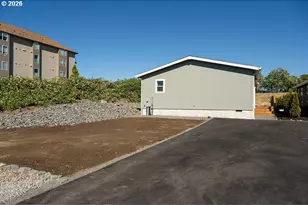 1508 River Rd, Longview, WA 98632 - Photo 2