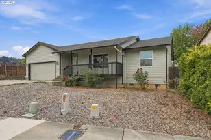 106 SE Lebleu Ln, Winston, OR 97496 - Photo 2