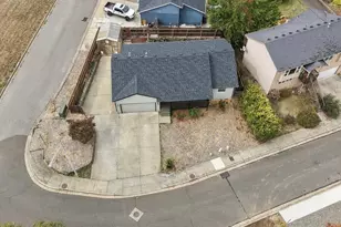 106 SE Lebleu Ln, Winston, OR 97496 - Photo 40