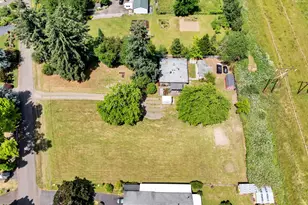 13925 SW River Ln, Portland, OR 97224 - Photo 2
