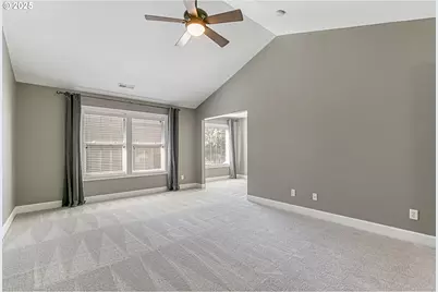 10534 SW 80th Ave, Portland, OR 97223 - Photo 34