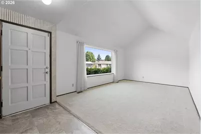 17920 NW Tillamook Dr, Portland, OR 97210 - Photo 6