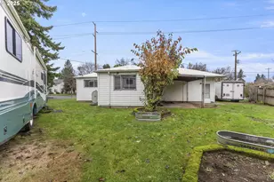 5710 N Houghton St, Portland, OR 97203 - Photo 28