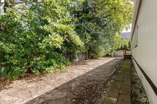 8300 NE Quatama St, Hillsboro, OR 97006 - Photo 18