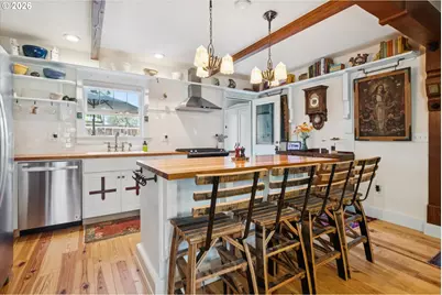 17605 SE Portland Ave, Milwaukie, OR 97267 - Photo 6