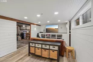 709 W 24th St, Vancouver, WA 98660 - Photo 18