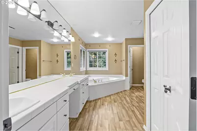 26 Grouse Ter, Lake Oswego, OR 97035 - Photo 30