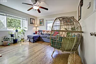 9318 N Tyler Ave, Portland, OR 97203 - Photo 10