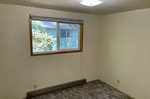 1680 W Quinalt St, Springfield, OR 97477 - Photo 16