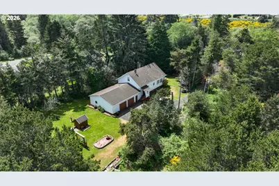 89235 Highway 101, Warrenton, OR 97146 - Photo 2