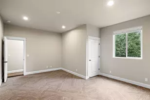 4556 SW Taylors Ferry Rd, Portland, OR 97219 - Photo 40