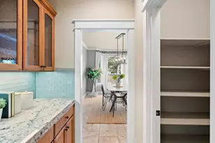 4556 SW Taylors Ferry Rd, Portland, OR 97219 - Photo 14