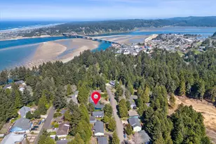 830 SW Dolores Dr, Waldport, OR 97394 - Photo 2