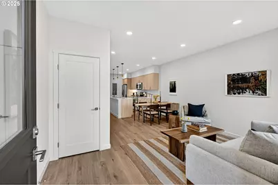 7224 NE Going St, Portland, OR 97218 - Photo 4