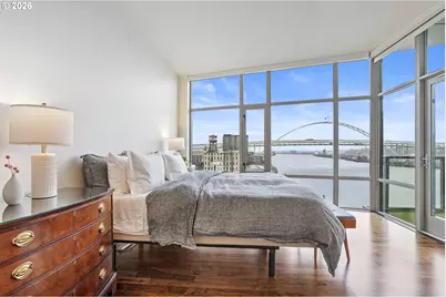 1310 NW Naito Pkwy #1001, Portland, OR 97209 - Photo 16