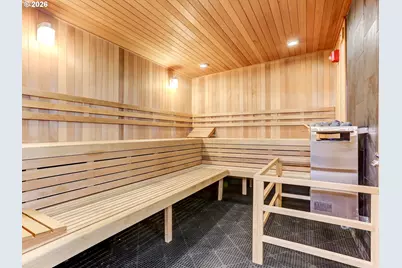 1310 NW Naito Pkwy #1001, Portland, OR 97209 - Photo 38