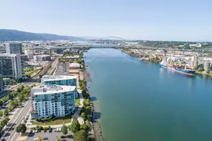 1310 NW Naito Pkwy, Portland, OR 97209 - Photo 2