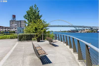 1310 NW Naito Pkwy #1001, Portland, OR 97209 - Photo 40