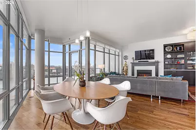 1310 NW Naito Pkwy #1001, Portland, OR 97209 - Photo 12