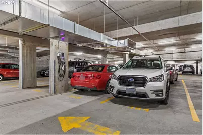 1310 NW Naito Pkwy #1001, Portland, OR 97209 - Photo 34