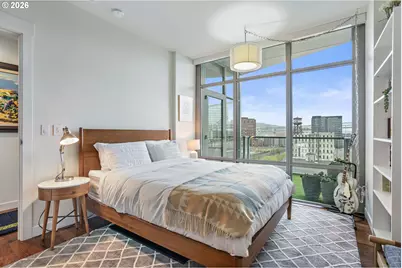 1310 NW Naito Pkwy #1001, Portland, OR 97209 - Photo 22