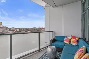 1310 NW Naito Pkwy, Portland, OR 97209 - Photo 28