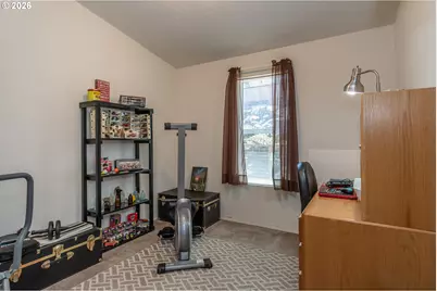 104 Angelcrest Ct, Roseburg, OR 97471 - Photo 18