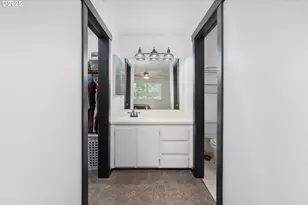 24358 Queen Anne Dr, Philomath, OR 97370 - Photo 20