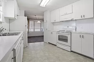 2902 E 2nd St, Newberg, OR 97132 - Photo 12