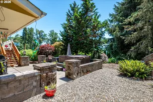 2408 N Greeley Dr, Kelso, WA 98626 - Photo 26