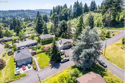 2408 N Greeley Dr, Kelso, WA 98626 - Photo 34