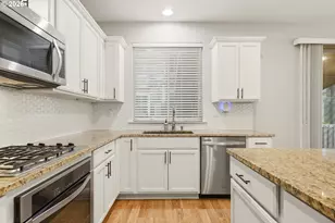 14231 SW Walnut Creek Ct, Portland, OR 97223 - Photo 16