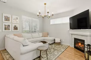 14231 SW Walnut Creek Ct, Portland, OR 97223 - Photo 8