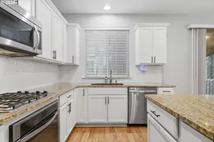 14231 SW Walnut Creek Ct, Portland, OR 97223 - Photo 14