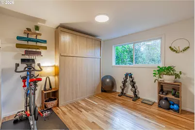 7645 SW Cedarcrest St, Portland, OR 97223 - Photo 16
