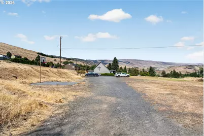 1122 Oak St, The Dalles, OR 97058 - Photo 6