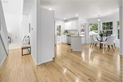 9294 SW Midea Ct, Portland, OR 97225 - Photo 8