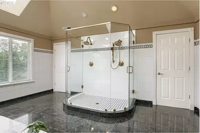 17766 Marylcreek Dr, Lake Oswego, OR 97034 - Photo 22