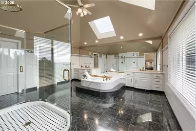 17766 Marylcreek Dr, Lake Oswego, OR 97034 - Photo 24