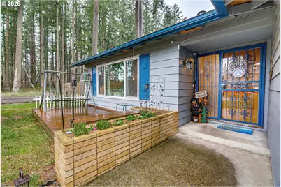 909 NE 177th Ave, Gresham, OR 97230 - Photo 2