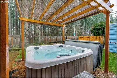 909 NE 177th Ave, Gresham, OR 97230 - Photo 30