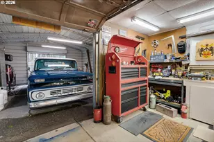 909 NE 177th Ave, Gresham, OR 97230 - Photo 36