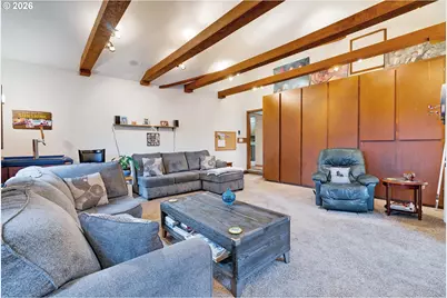 909 NE 177th Ave, Gresham, OR 97230 - Photo 18