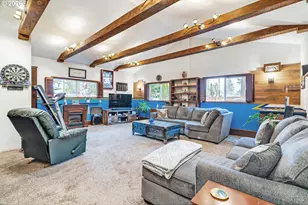 909 NE 177th Ave, Gresham, OR 97230 - Photo 16