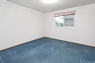 760 Gaileen Way, Harrisburg, OR 97446 - Photo 16