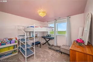 579 Sweetwater Ln, Eugene, OR 97404 - Photo 36