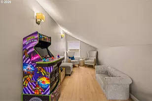 579 Sweetwater Ln, Eugene, OR 97404 - Photo 26